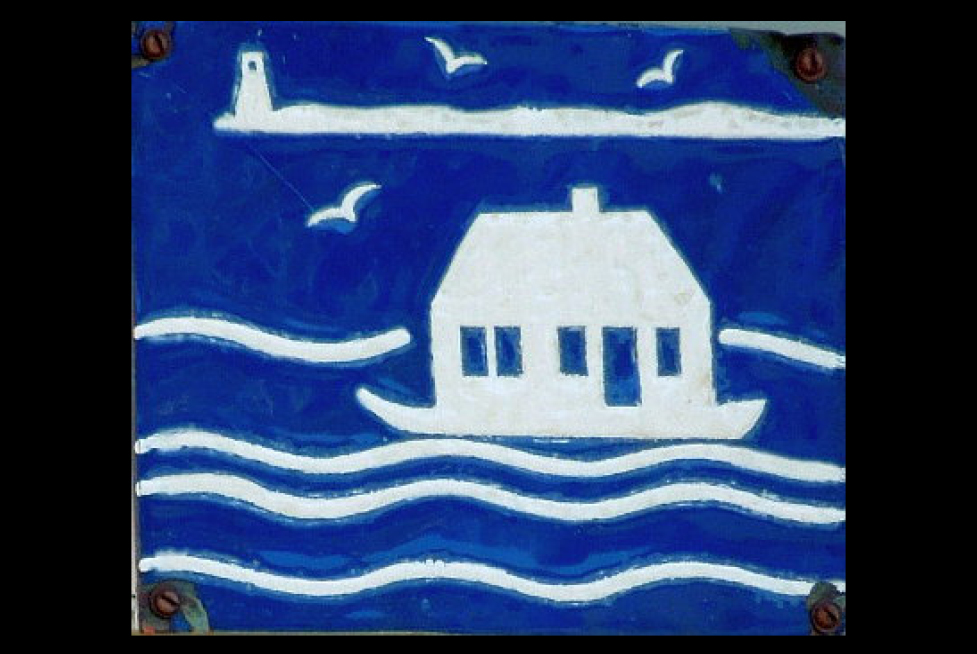 Long Point Floater Plaque