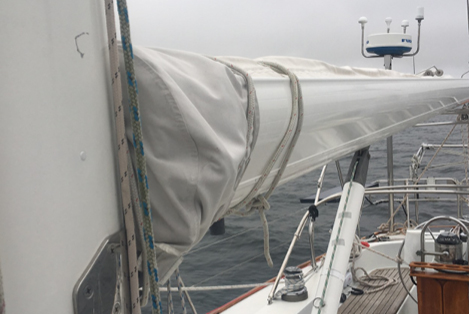 Lashed main sail