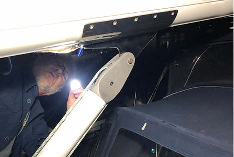 Fitting the new boom vang bracket